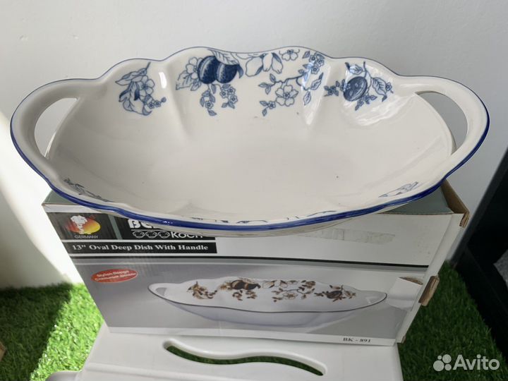 Блюда, салатницы, тарелки