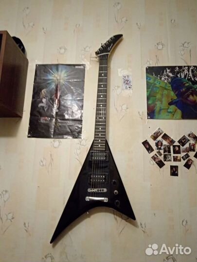 Электро гитара caraya