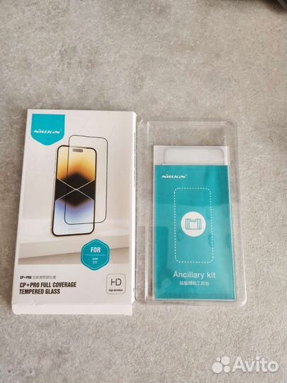 Защитное стекло Nillkin для Samsung Galaxy S22