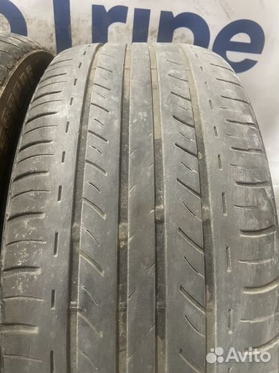 Bridgestone Sneaker SNK2 235/45 R17 94W
