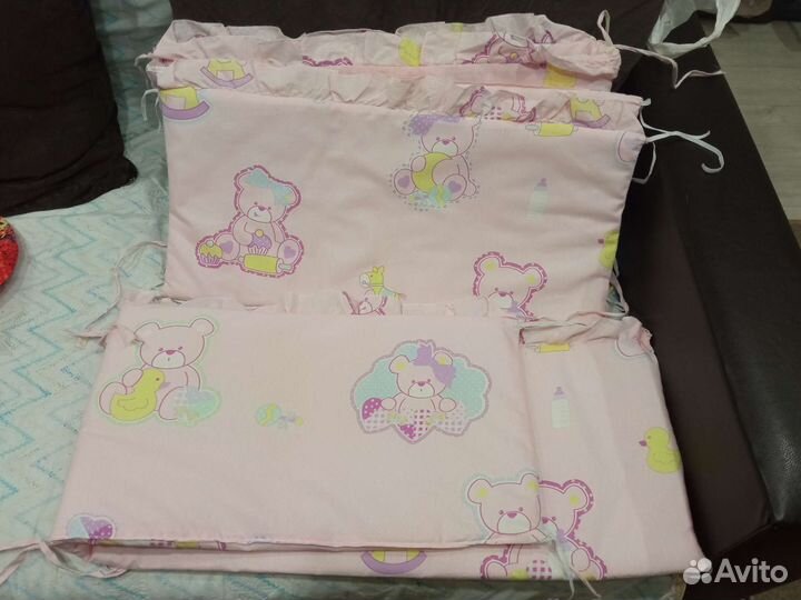 Бортики в кроватку