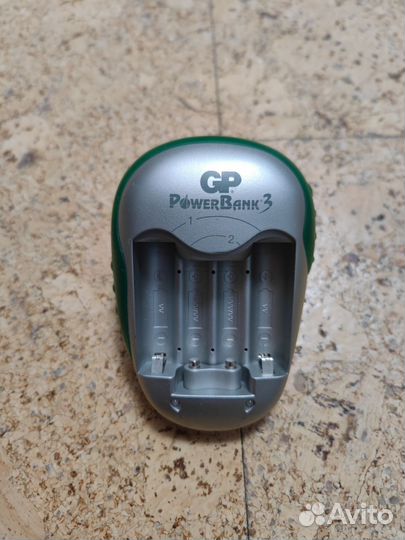 Зарядное устройство gp powerbank 3