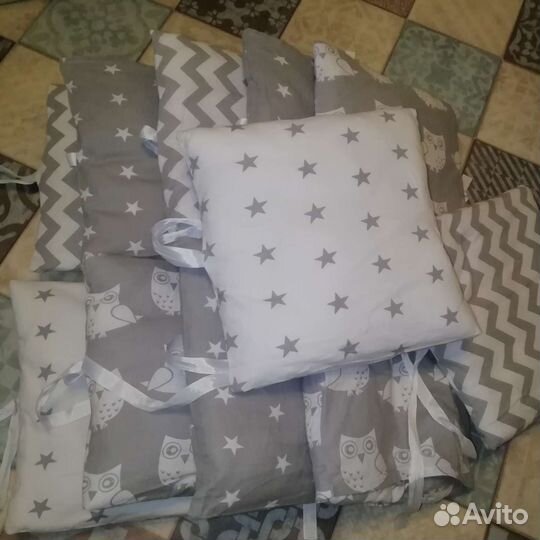 Подушки в кроватку 11 штук