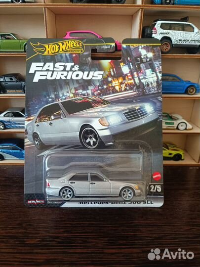 Hot wheels premium mercedes-benz 500 sel