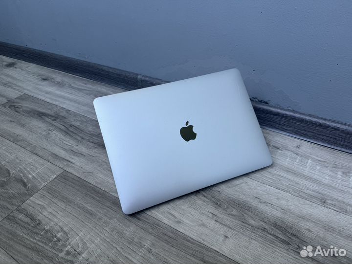 Macbook Pro M1