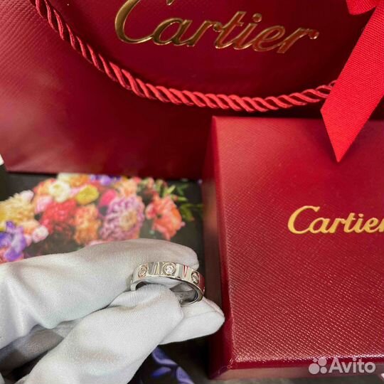 Кольцо Cartier Love