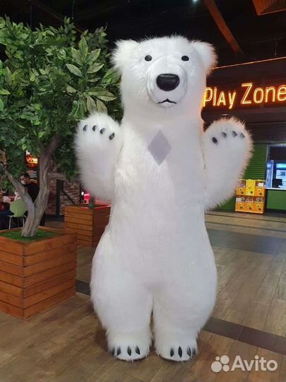 Белый Мишка