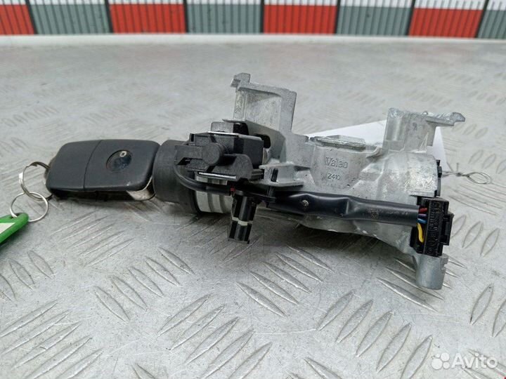 Замок зажигания для Volkswagen Caddy 3 1K0905841