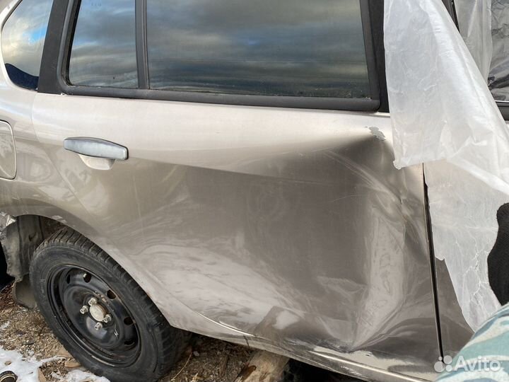 Дверь задняя правая renault symbol 08г