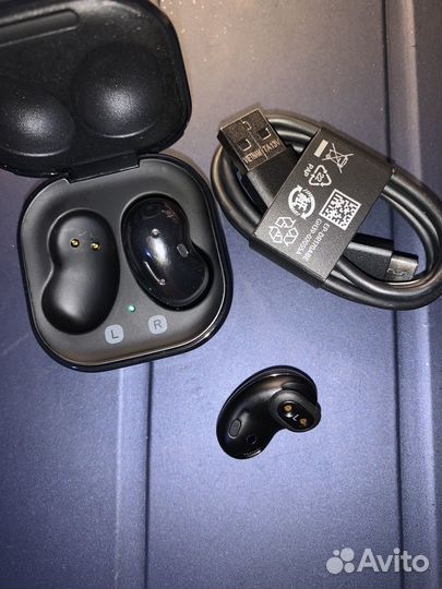 Samsung galaxy buds live