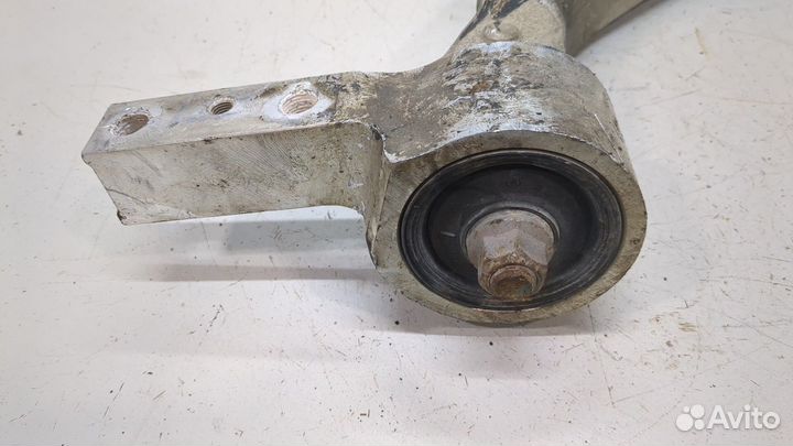 Рычаг подвески правый передний Acura MDX