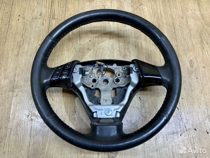 Руль рулевое колесо Mazda 3 BK 2003-2009г