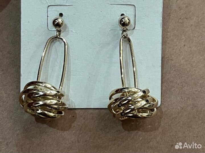 Серьги женские