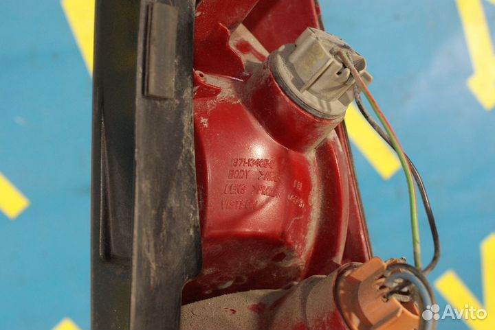 Задний фонарь Ford Mondeo 3