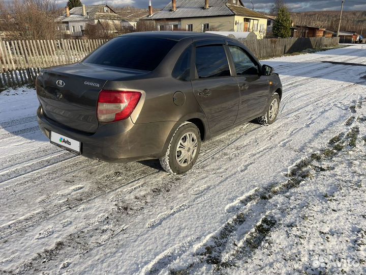 LADA Granta 1.6 МТ, 2017, 119 000 км