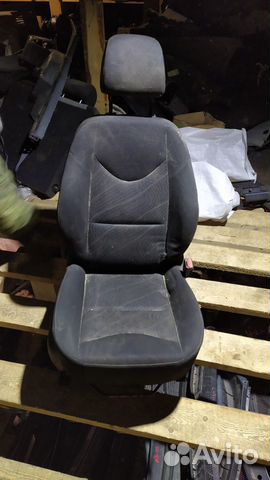 Сиденье переднее правое Renault Megane 2