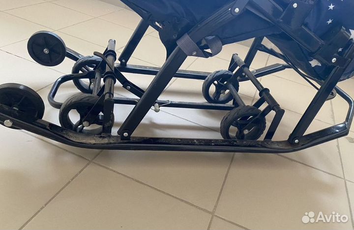 Зимняя детская коляска-сани 2 в 1