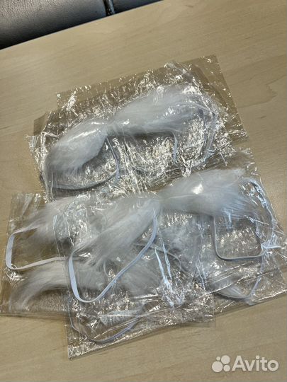 Усы и брови Деда Мороза