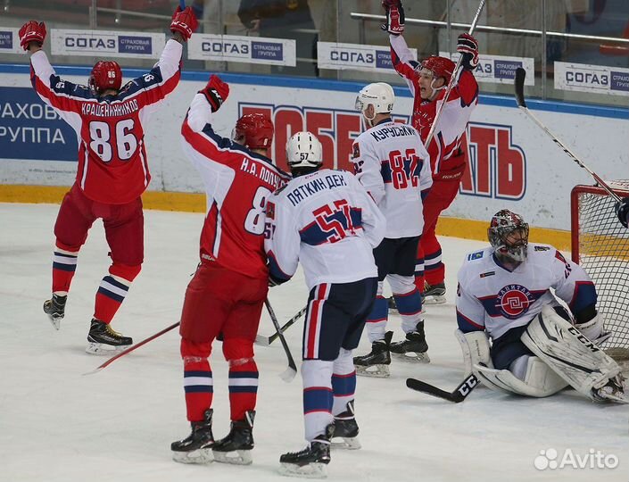 Игровой хоккейный свитер #8