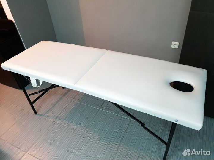 Массажный стол