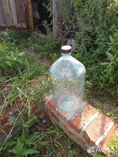 Бутылка стеклянная 20 литров