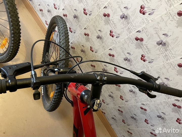 Gt avalanche elite 27.5