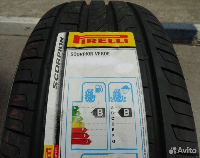 Pirelli Scorpion Verde 275/40 R21 107Y