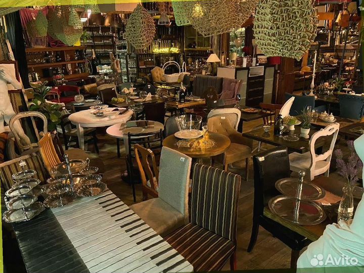 Свет и декор для кафе