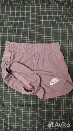 Одежда для спорта (тенниса) брендовая