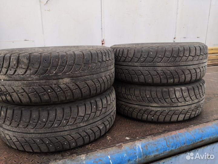 Gislaved Nord Frost 5 205/60 R16 96T