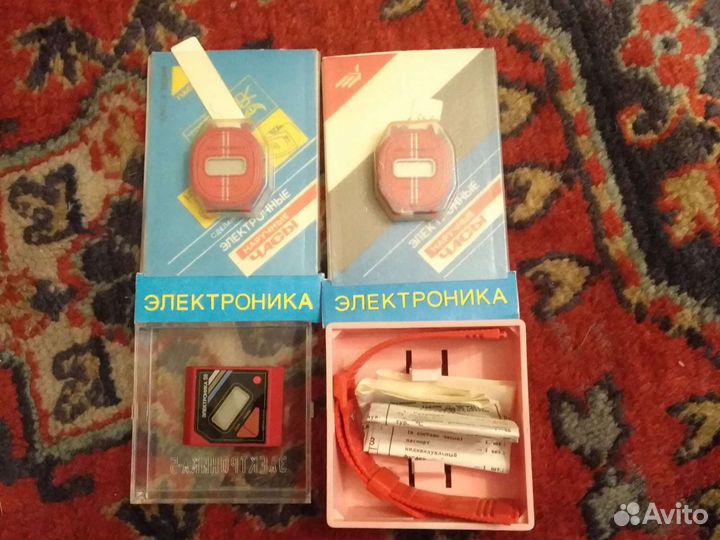 Часы электроника 5