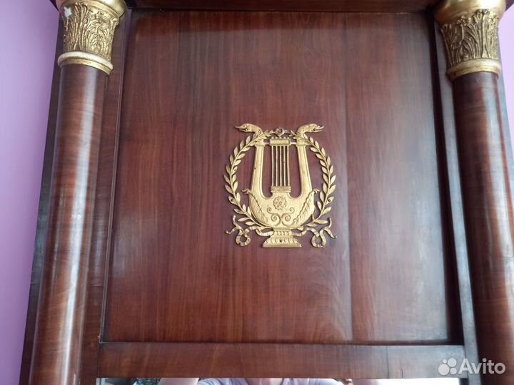 Антикварное зеркало, 1880-е годы