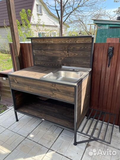 Раковина с тумбой для дачи