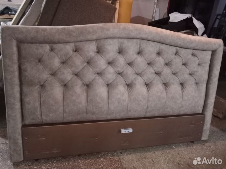 Перетяжка мягкой мебели и Ремонт