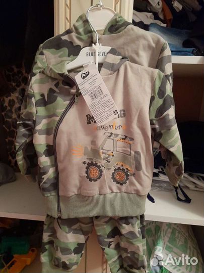 Спортивный костюм детский новый