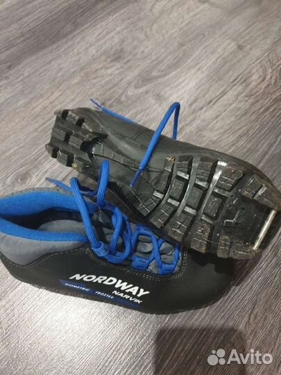 Лыжные ботинки детские