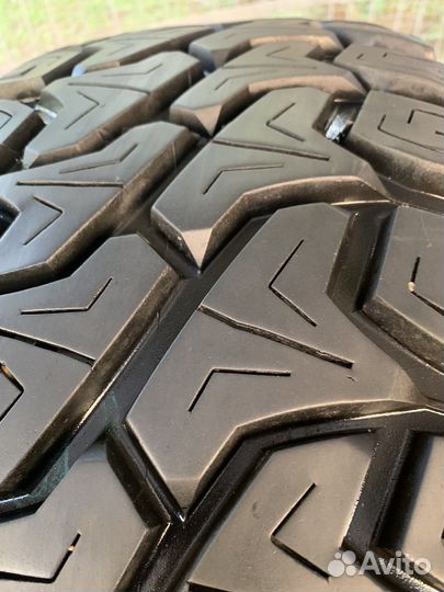 Mickey Thompson Baja ATZ Radial 285/70 R17 121Q