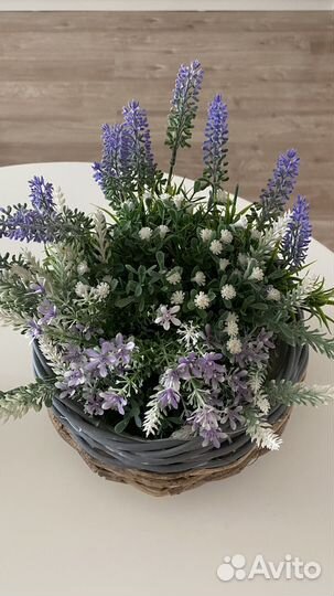 Цветы интерьерные искусственные