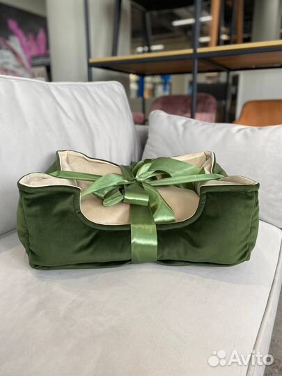 Лежанка для кошек и собак