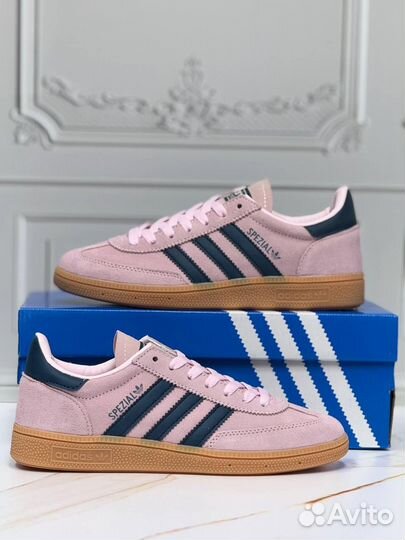 Кроссовки Adidas Spezial розовые 1