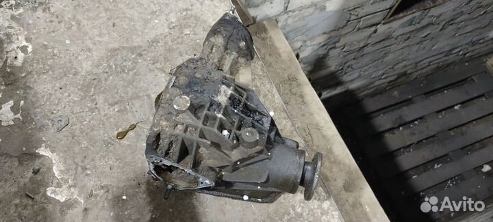 Редуктор переднего моста niva