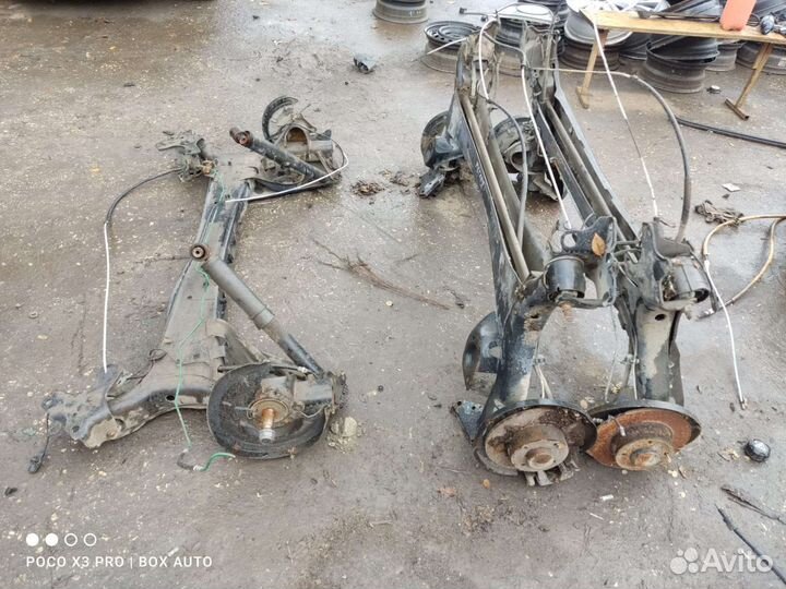 Задняя балка Рено Меган 2