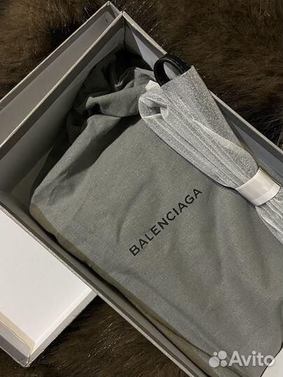 Портмоне Passport Balenciaga