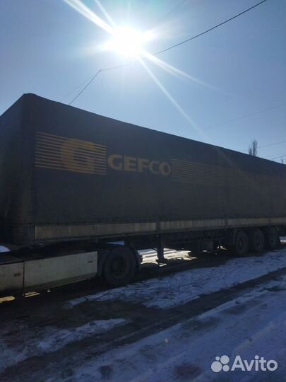 Полуприцеп шторно бортовой бу
