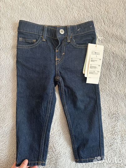 Новые джинсы на мальчика hm 92