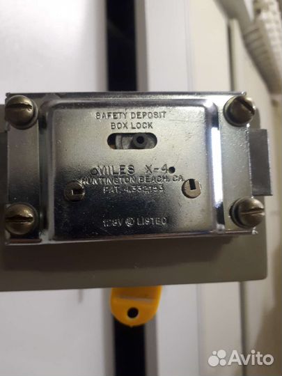 Шкаф депозитный