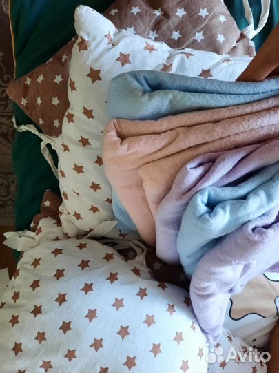 Бортики, одеяло, пелёнки