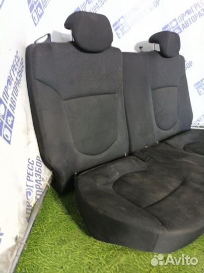 Сиденье заднее Kia Rio 3 седан 1.4 G4FA 2016