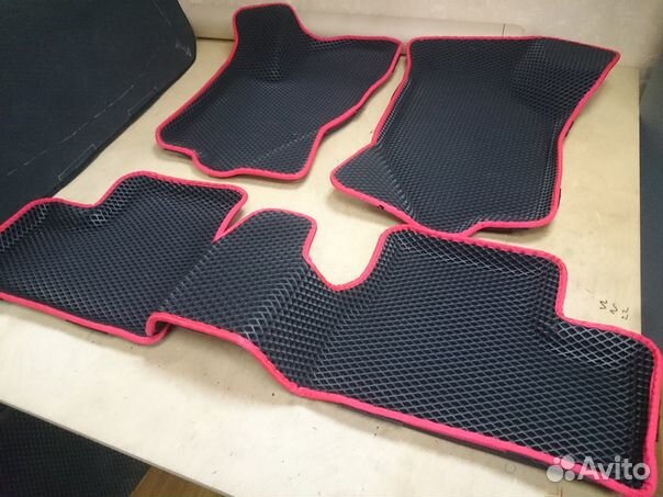 Автоковры Eva премиум 3D с бортами комплект