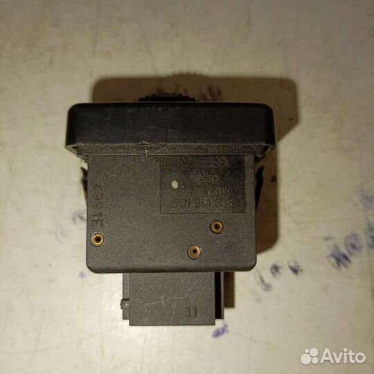 Кнопка корректора фар Volkswagen Transporter T4